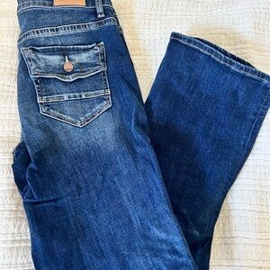 BKE Victoria Universal Fit midrise bootcut